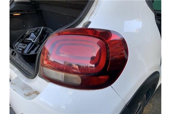 Recambio de piloto trasero derecho para citroen c3 1.2 feel referencia OEM IAM 9812257480  