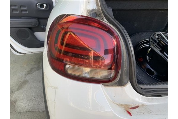 Recambio de piloto trasero izquierdo para citroen c3 1.2 feel referencia OEM IAM 9812257580  