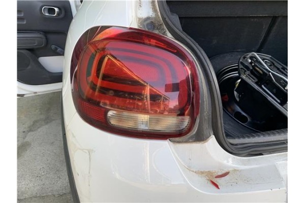 Recambio de piloto trasero izquierdo para citroen c3 1.2 feel referencia OEM IAM 9812257580  