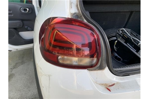 Recambio de piloto trasero izquierdo para citroen c3 1.2 feel referencia OEM IAM 9812257580  