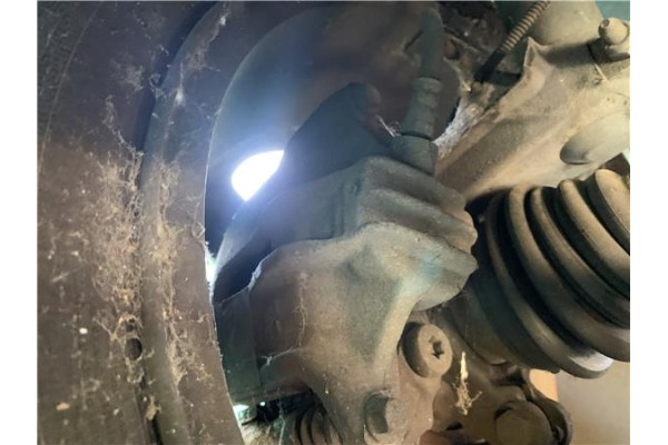 Recambio de pinza freno delantero derecha para citroen c3 1.2 feel referencia OEM IAM 4400R7 1617292180 