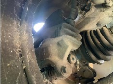 Recambio de pinza freno delantero derecha para citroen c3 1.2 feel referencia OEM IAM 4400R7 1617292180 