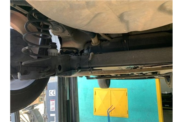 Recambio de puente trasero para citroen c3 1.2 feel referencia OEM IAM 1607197380  