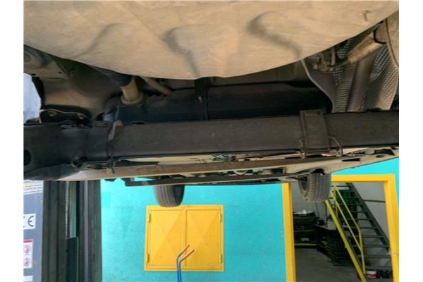 Recambio de puente trasero para citroen c3 1.2 feel referencia OEM IAM 1607197380  
