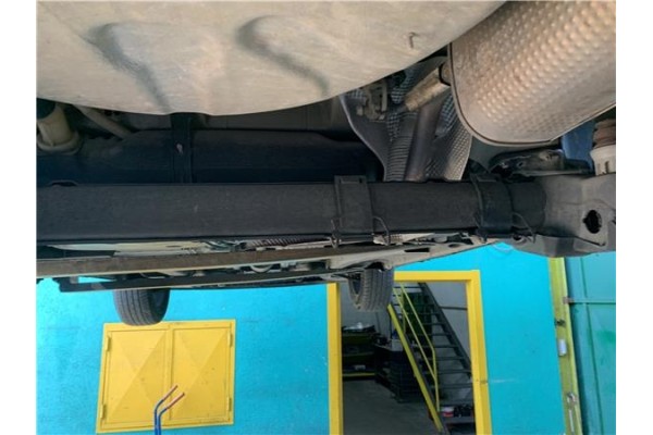 Recambio de puente trasero para citroen c3 1.2 feel referencia OEM IAM 1607197380  
