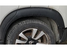 ALETIN TRASERO IZQUIERDO YQ000653XT 