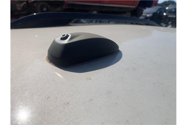 Recambio de antena electrica para citroen c3 aircross 1.2 c-series referencia OEM IAM 9819669580  