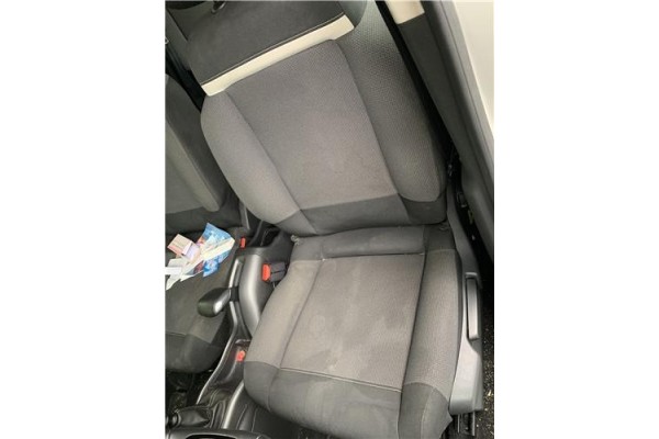 Recambio de asiento delantero izquierdo para citroen c3 aircross 1.2 c-series referencia OEM IAM 1635508080  