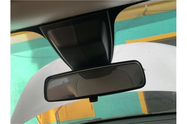 Recambio de retrovisor interior para citroen c3 1.2 feel referencia OEM IAM 8153NK  