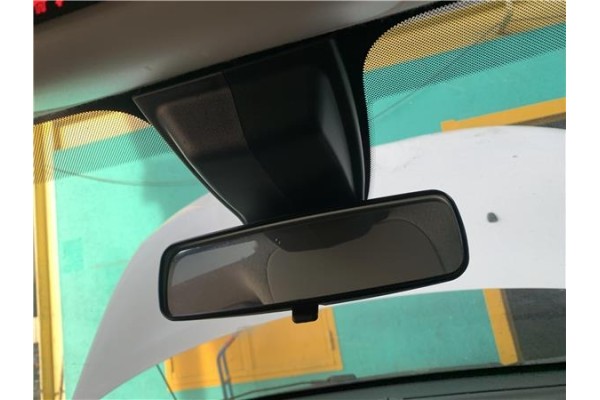 Recambio de retrovisor interior para citroen c3 1.2 feel referencia OEM IAM 8153NK  