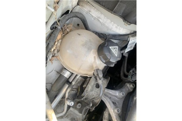 Recambio de botella expansion para citroen c3 aircross 1.2 c-series referencia OEM IAM 9821049380  