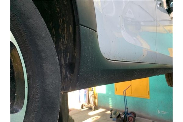 Recambio de spoiler talonera lat. derecha para citroen c3 1.2 feel referencia OEM IAM 9813817380  