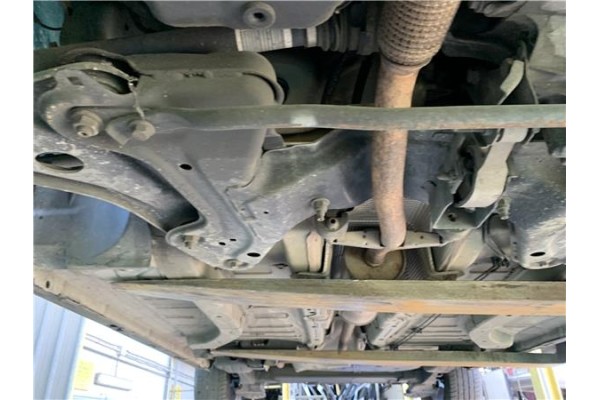 Recambio de subchasis para citroen c3 1.2 feel referencia OEM IAM 9804208180 9808011780 