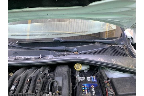 Recambio de torpedo para citroen c3 1.2 feel referencia OEM IAM 98119343XT 98119344XT 