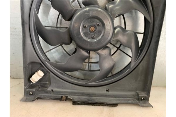 Recambio de electroventilador para hyundai i30 (fd) 1.6 crdi referencia OEM IAM 253802H600  