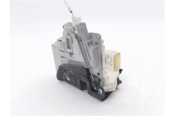 Recambio de cierre electromagnetico delantero izquierdo para audi a3 sportback (8pa) 2.0 tdi ambiente referencia OEM IAM 4F18370