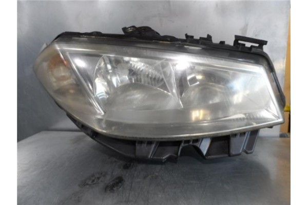 Recambio de faro delantero dcho para renault megane ii (bm0/1_, cm0/1_) 1.4 16v (bm0b, cm0b) referencia OEM IAM 8200073221J  