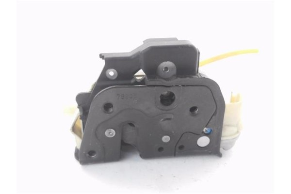 Recambio de cierre electromagnetico delantero izquierdo para audi a3 sportback (8pa) 2.0 tdi ambiente referencia OEM IAM 4F18370