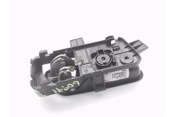 Recambio de manilla int. puerta trasero izquierda para kia picanto (ja) 1.0 gdi drive 5mt referencia OEM IAM 82610G6000  