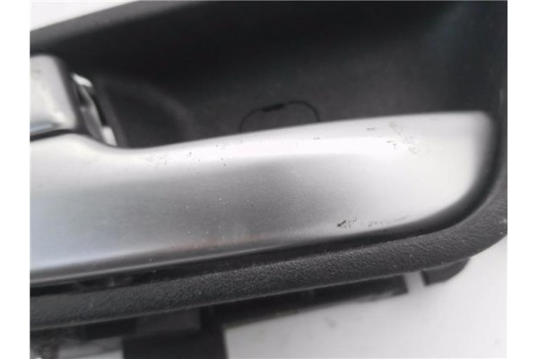 Recambio de manilla int. puerta delantero izquierda para kia picanto (ja) 1.0 gdi drive 5mt referencia OEM IAM 82610G6000  
