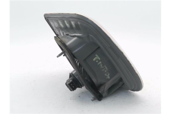 Recambio de piloto porton trasero derecho para toyota avensis cross sport (t27) 2.2 premium referencia OEM IAM 8158105110  