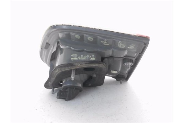 Recambio de piloto porton trasero izquierdo para toyota avensis cross sport (t27) 2.2 premium referencia OEM IAM 8159105110  