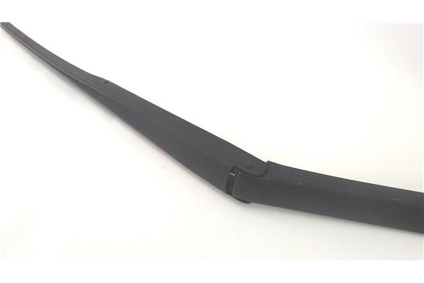 Recambio de brazo limpiaparabrisas delantero derecho para hyundai i30 (gd) 1.4 base referencia OEM IAM 98320A5000  