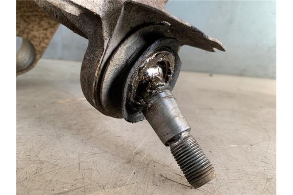 Recambio de mangueta delantero izquierda para ford transit connect (p65_, p70_, p80_) 1.8 di referencia OEM IAM 2T143K186 521318