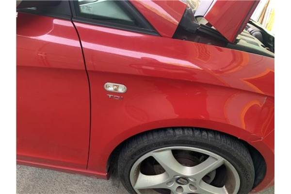 Recambio de aleta delantero derecha para seat altea (5p1) 2.0 tdi 16v referencia OEM IAM 5P0821022A  