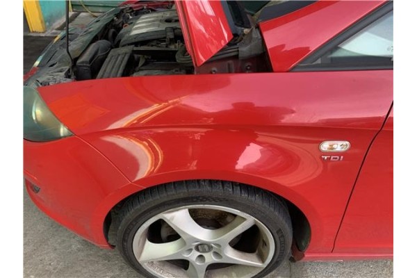 Recambio de aleta delantero izquierda para seat altea (5p1) 2.0 tdi 16v referencia OEM IAM 5P0821021 5P0821021A 