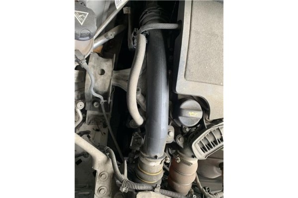 Recambio de tubo intercooler para citroen c3 aircross 1.2 c-series referencia OEM IAM 9677537380  