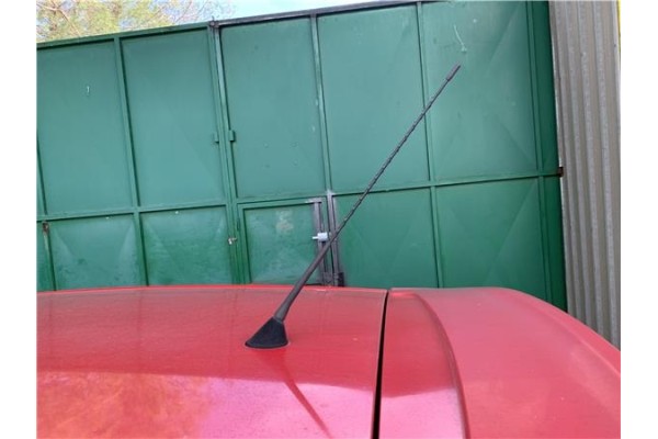 Recambio de antena electrica para seat altea (5p1) 2.0 tdi 16v referencia OEM IAM 5P0035501 5P0035849 