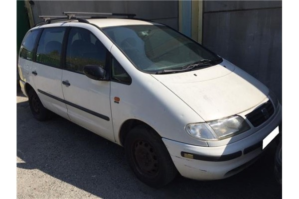 seat alhambra (7v8)(01.1996) del año 