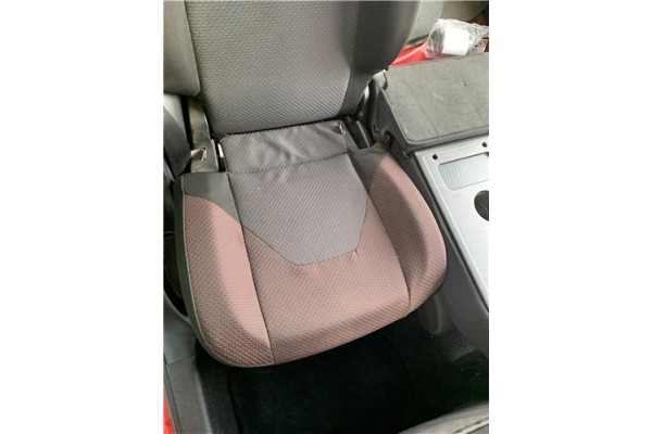 Recambio de asientos trasero derecho para seat altea (5p1) 2.0 tdi 16v referencia OEM IAM 5P0885376AA 5P0885376AD 