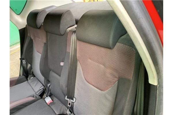 Recambio de asientos trasero izquierdo para seat altea (5p1) 2.0 tdi 16v referencia OEM IAM 5P0885375AA  