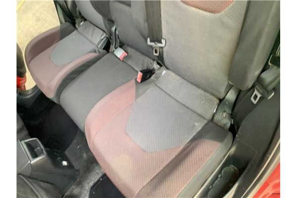 Recambio de asientos trasero izquierdo para seat altea (5p1) 2.0 tdi 16v referencia OEM IAM 5P0885375AA  