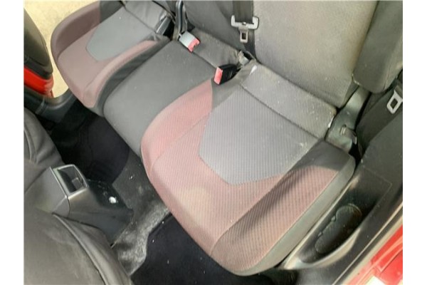 Recambio de asientos trasero izquierdo para seat altea (5p1) 2.0 tdi 16v referencia OEM IAM 5P0885375AA  