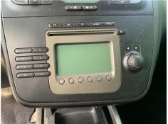 Recambio de autoradio para seat altea (5p1) 2.0 tdi 16v referencia OEM IAM 5P1035152  