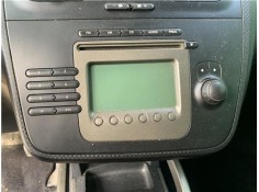 Recambio de autoradio para seat altea (5p1) 2.0 tdi 16v referencia OEM IAM 5P1035152  
