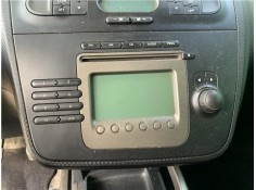 Recambio de autoradio para seat altea (5p1) 2.0 tdi 16v referencia OEM IAM 5P1035152  