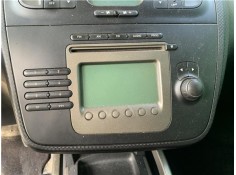 Recambio de autoradio para seat altea (5p1) 2.0 tdi 16v referencia OEM IAM 5P1035152  