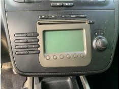 Recambio de autoradio para seat altea (5p1) 2.0 tdi 16v referencia OEM IAM 5P1035152  
