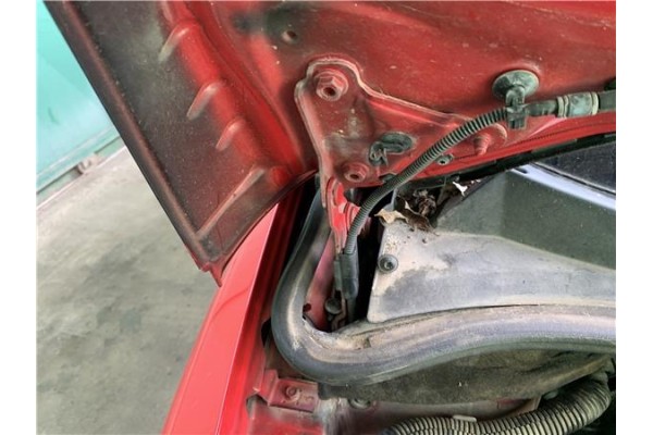 Recambio de bisagra capo derecha para seat altea (5p1) 2.0 tdi 16v referencia OEM IAM 5P0823302B  