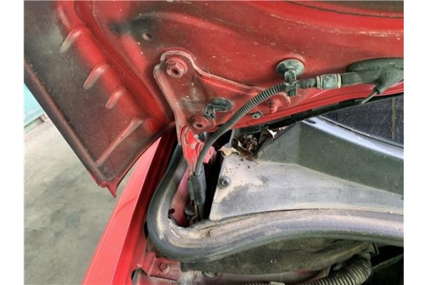 Recambio de bisagra capo derecha para seat altea (5p1) 2.0 tdi 16v referencia OEM IAM 5P0823302B  