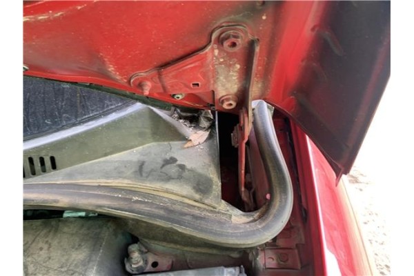 Recambio de bisagra capo izquierda para seat altea (5p1) 2.0 tdi 16v referencia OEM IAM 5P0823301B  