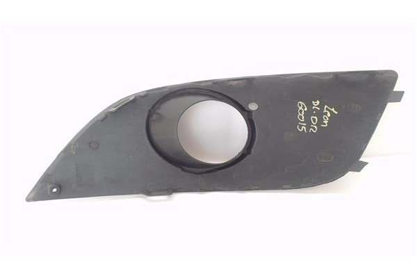 Recambio de rejilla paragolpes delantero derecha para seat leon (1p1) 1.9 tdi referencia OEM IAM 1P085366E 14884SG4 