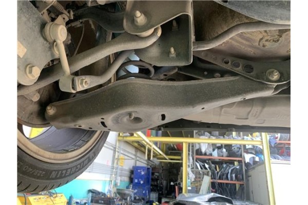Recambio de brazo inferior trasero derecho para seat altea (5p1) 2.0 tdi 16v referencia OEM IAM 14GJ2ATFT 1K0505311AB 