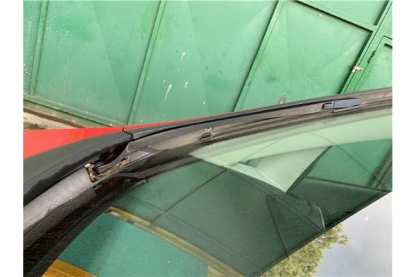 Recambio de brazo limpiaparabrisas delantero derecho para seat altea (5p1) 2.0 tdi 16v referencia OEM IAM 5P0955410A  