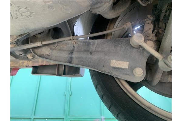 Recambio de brazo superior derecho suspension trasero para seat altea (5p1) 2.0 tdi 16v referencia OEM IAM 1K0505224K  