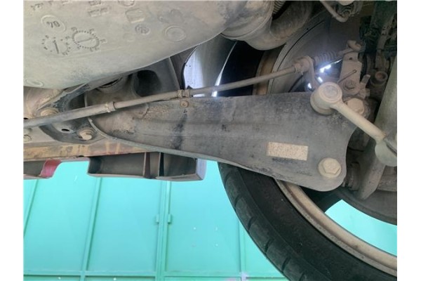 Recambio de brazo superior derecho suspension trasero para seat altea (5p1) 2.0 tdi 16v referencia OEM IAM 1K0505224K  